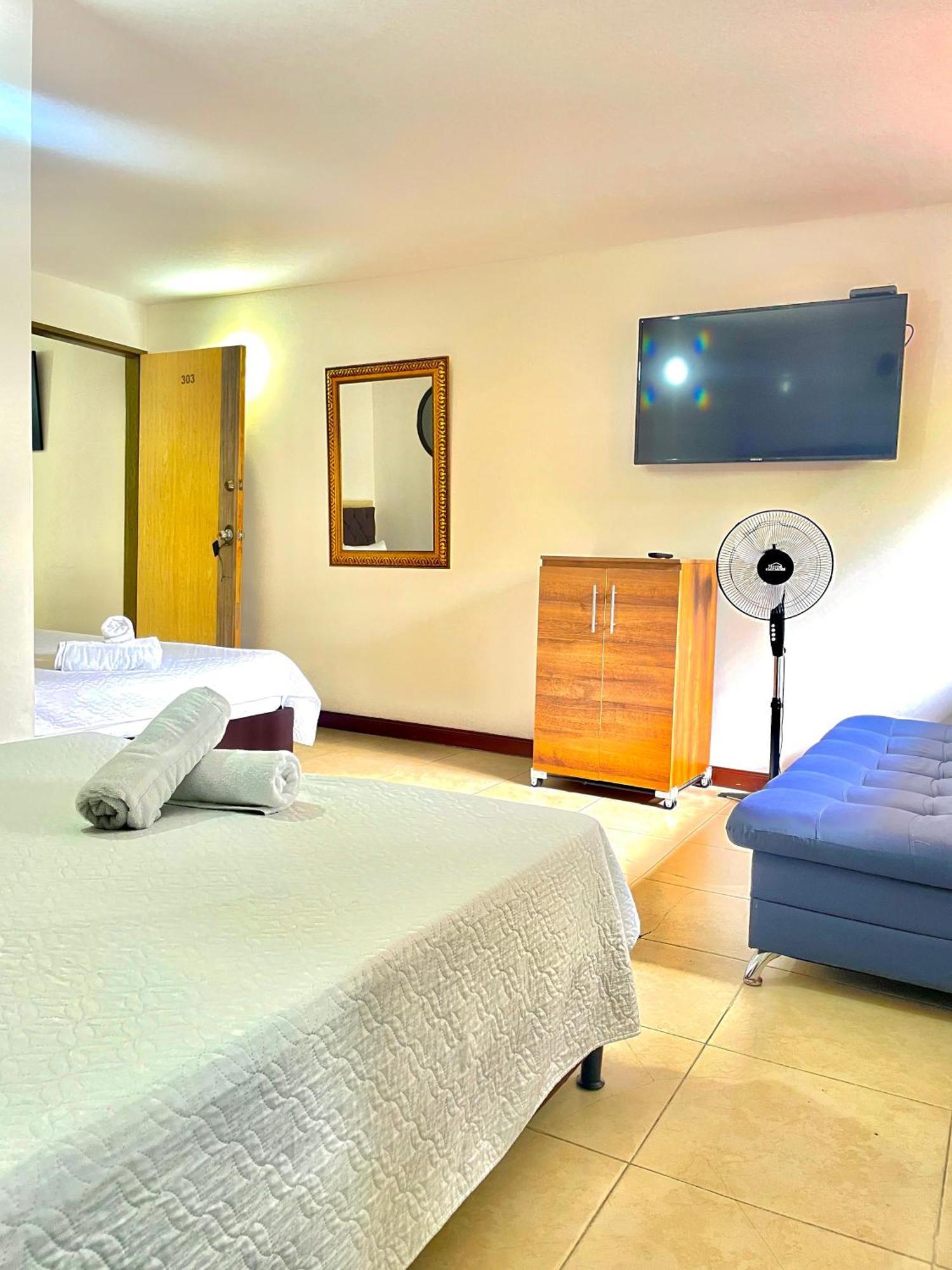 Hotel Torre Primavera Medellín Exteriér fotografie